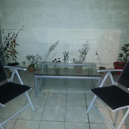 Joli Petit Studio شقة